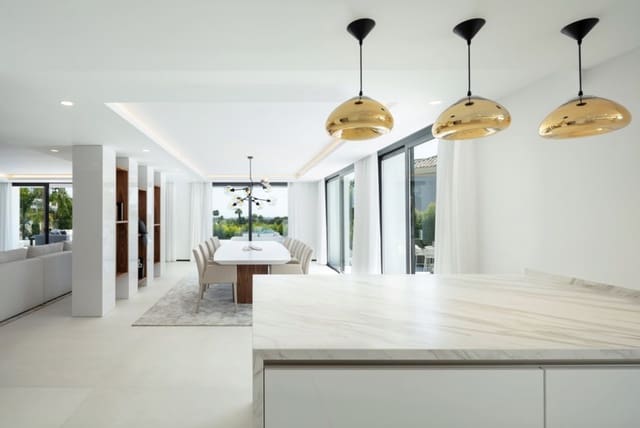 5 chambre Villa/Maison à vendre à Los Naranjos, Marbella avec piscine garage - 5 500 000 € (Ref: 10141772)