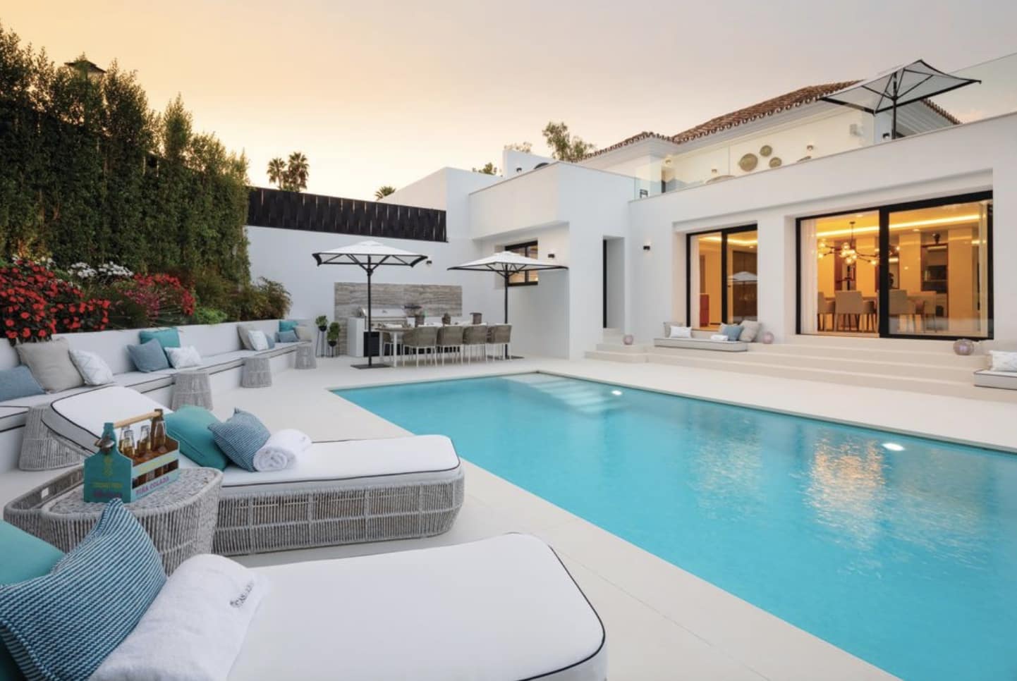 5 chambre Villa/Maison à vendre à Nueva Andalucia avec piscine garage - 5 500 000 € (Ref: 10141772)