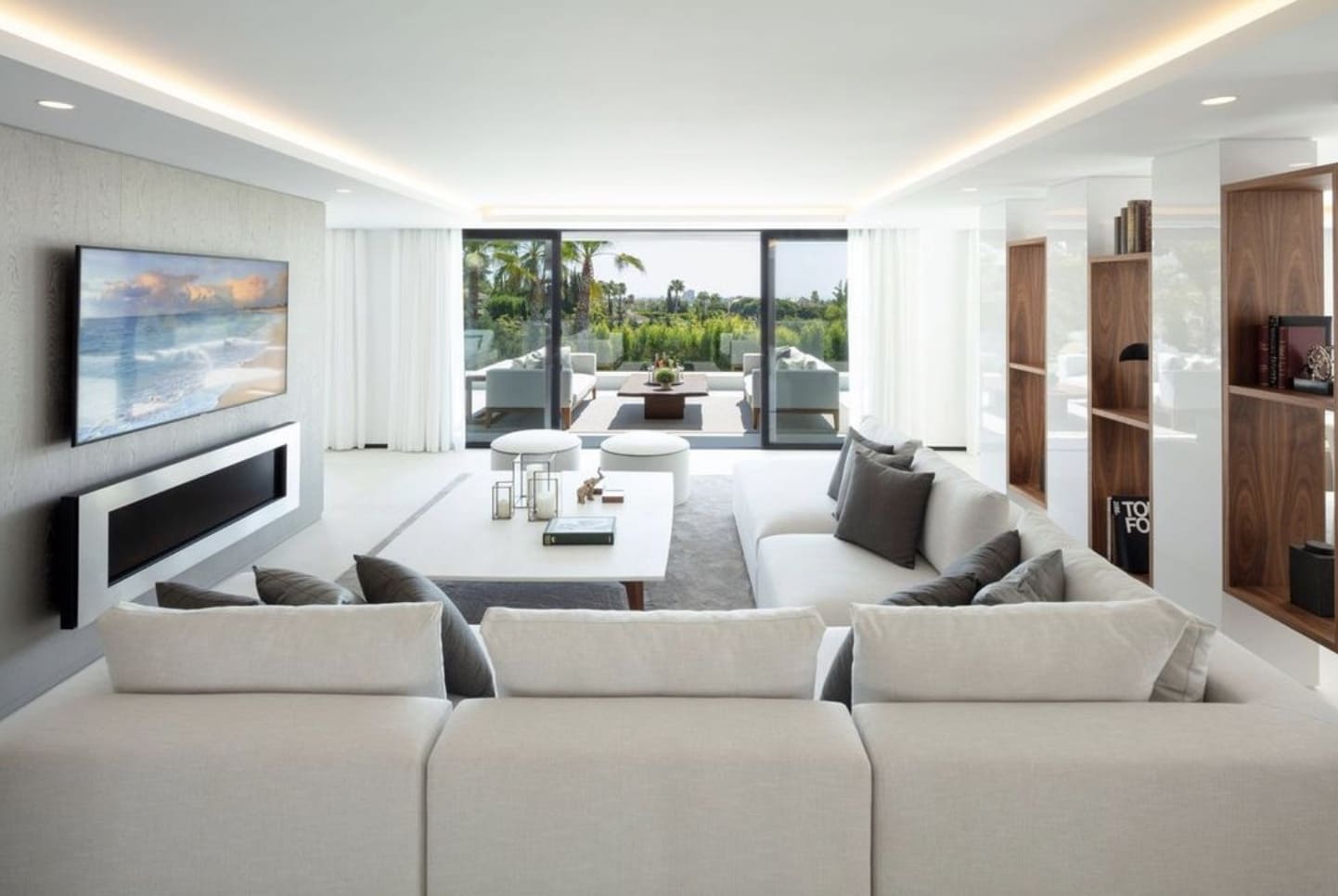 5 chambre Villa/Maison à vendre à Nueva Andalucia avec piscine garage - 5 500 000 € (Ref: 10141772)