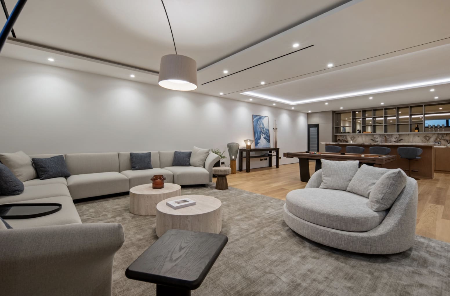 4 bedroom Apartment for sale in Marbella with pool garage - € 4,850,000 (Ref: 10146350)