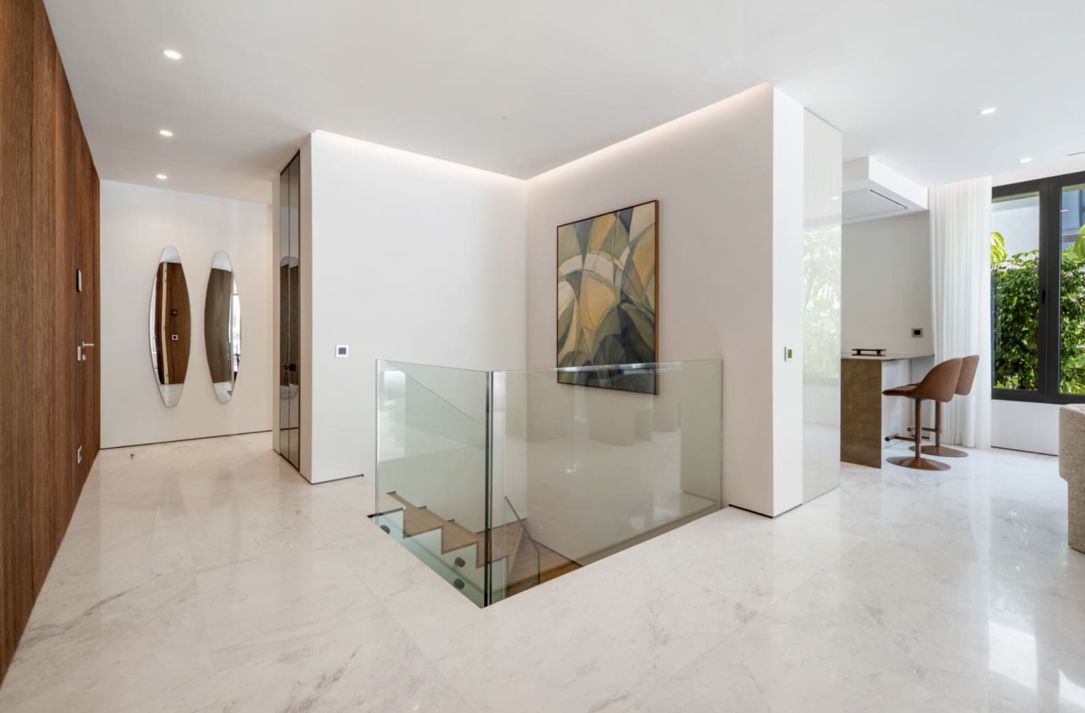 4 bedroom Apartment for sale in Marbella with pool garage - € 4,850,000 (Ref: 10146350)