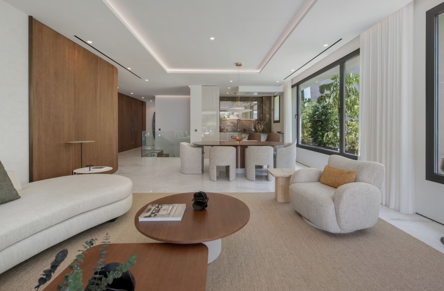 4 bedroom Apartment for sale in Marbella with pool garage - € 4,850,000 (Ref: 10146350)
