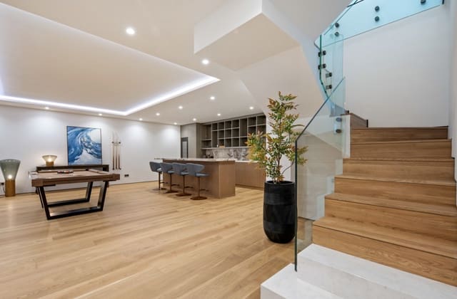 4 makuuhuone Huoneisto myytävänä paikassa Lomas De Marbella, Marbella mukana uima-altaan 
autotalli - 4 850 000 € (Ref: 10146350)