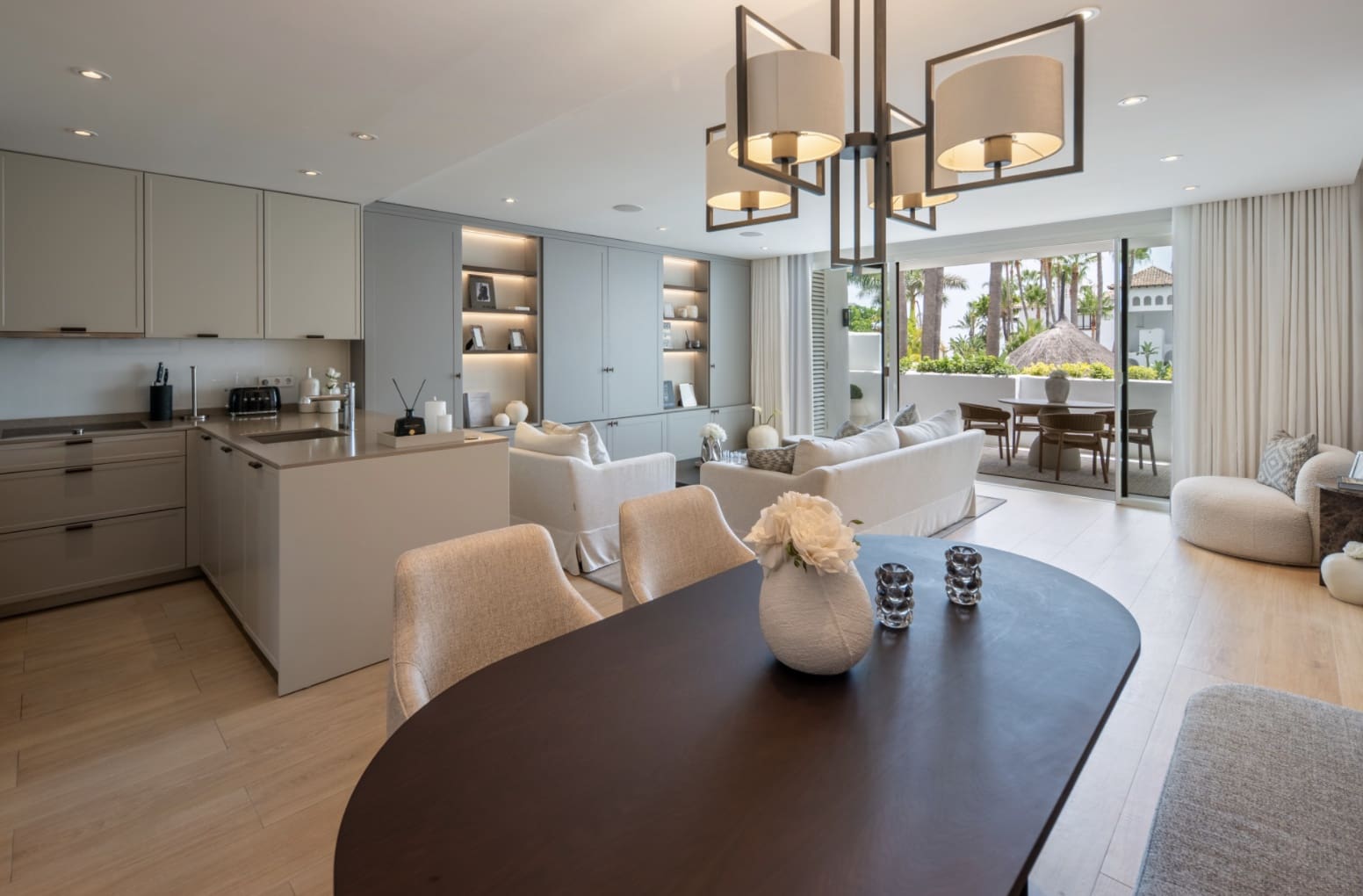 3 bedroom Apartment for sale in Marbella with pool garage - € 4,495,000 (Ref: 10146351)