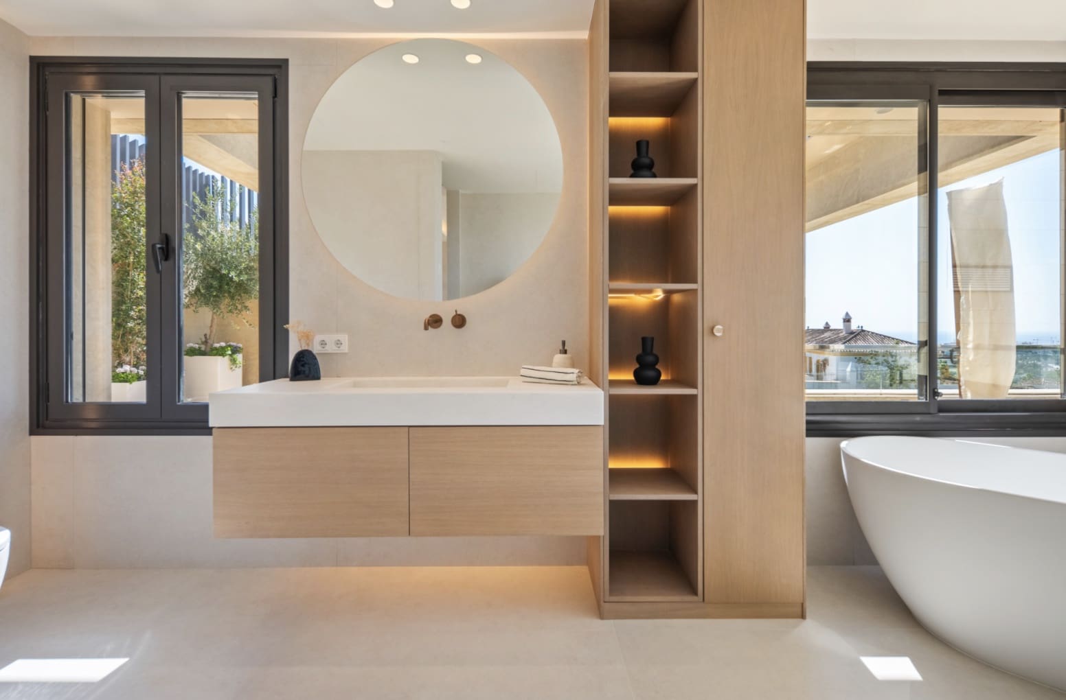 5 chambre Penthouse à vendre à Nueva Andalucia avec piscine garage - 5 900 000 € (Ref: 10146354)