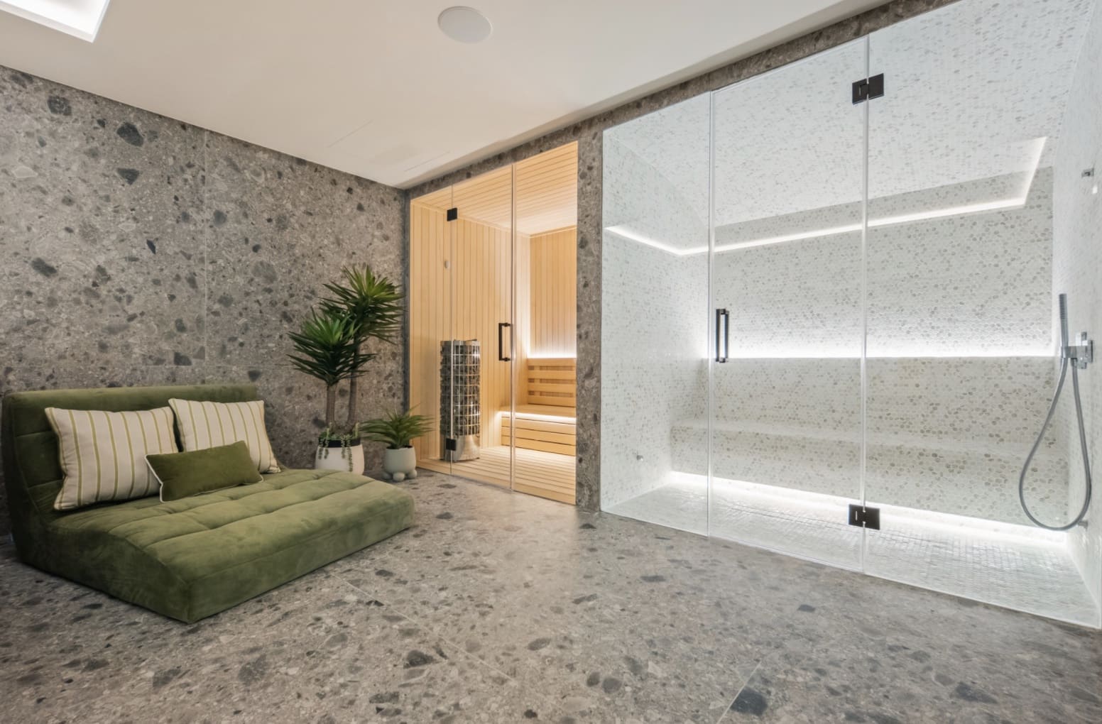 5 chambre Penthouse à vendre à Nueva Andalucia avec piscine garage - 5 900 000 € (Ref: 10146354)