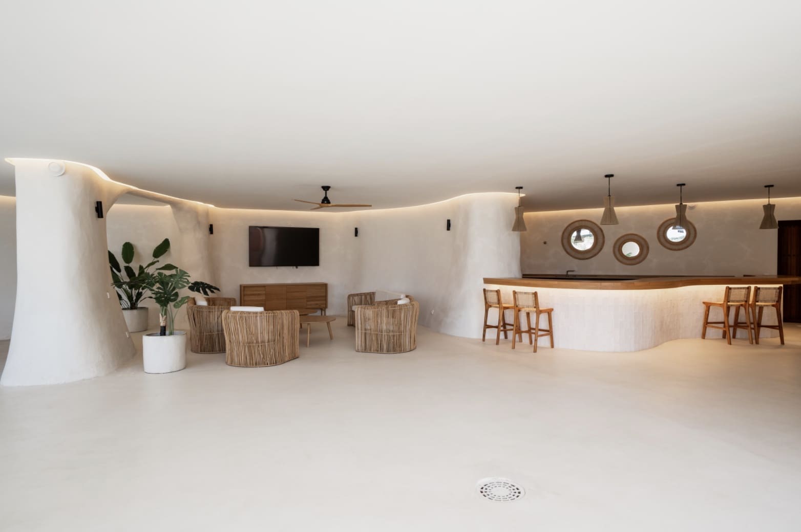 3 sypialnia Penthouse na sprzedaż w Marbella z basenem garażem - 4 250 000 € (Ref: 10148353)