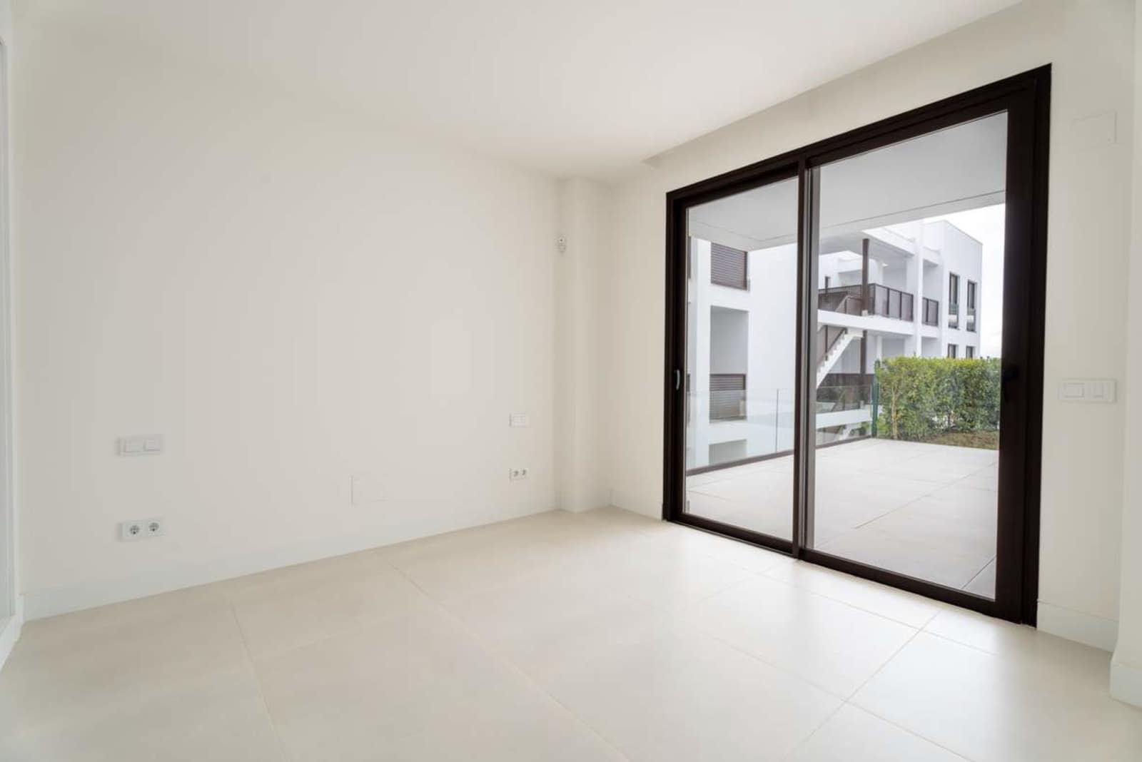 2 soverom Leilighet til salgs i Fuengirola med svømmebasseng garasje - € 599 000 (Ref: 10157432)