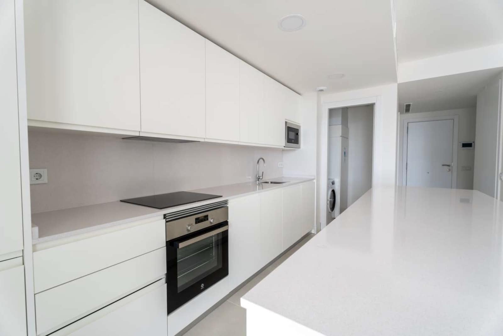 2 soverom Leilighet til salgs i Fuengirola med svømmebasseng garasje - € 599 000 (Ref: 10157432)
