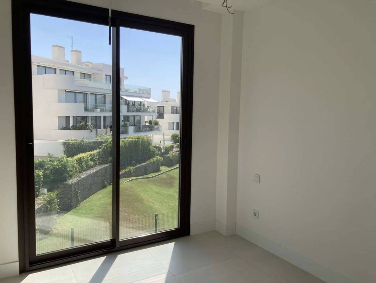2 soverom Leilighet til salgs i Fuengirola med svømmebasseng garasje - € 599 000 (Ref: 10157432)