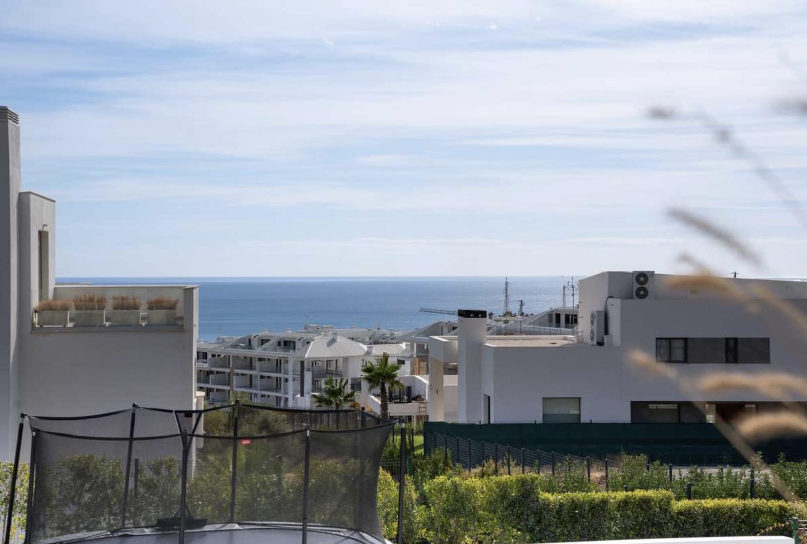 2 soverom Leilighet til salgs i Fuengirola med svømmebasseng garasje - € 599 000 (Ref: 10157432)