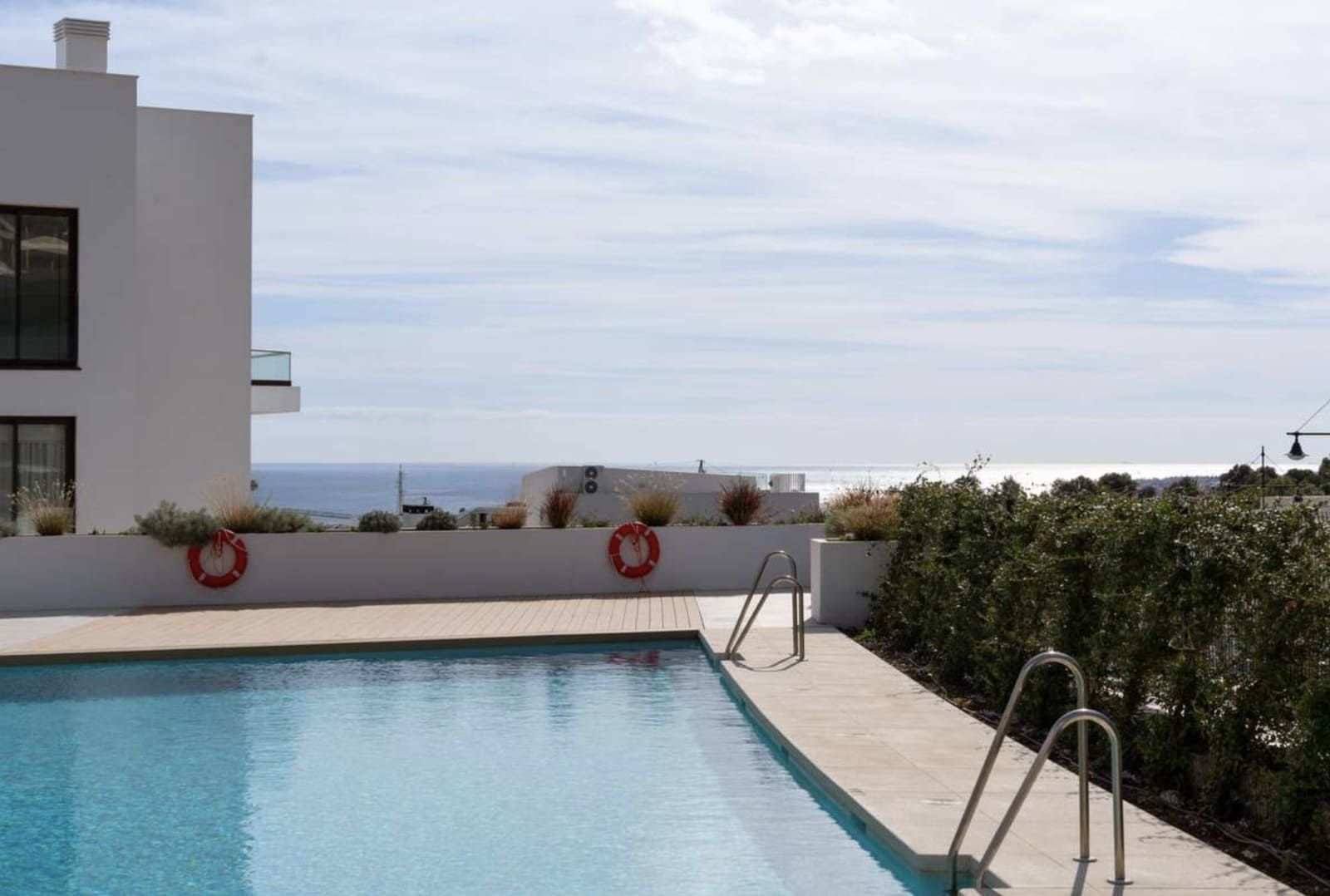 2 soverom Leilighet til salgs i Fuengirola med svømmebasseng garasje - € 599 000 (Ref: 10157432)