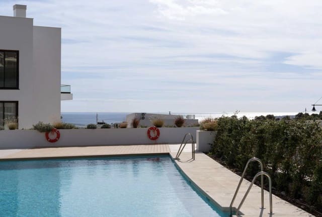 2 makuuhuone Huoneisto myytävänä paikassa Torreblanca, Fuengirola mukana uima-altaan 
autotalli - 599 000 € (Ref: 10157432)