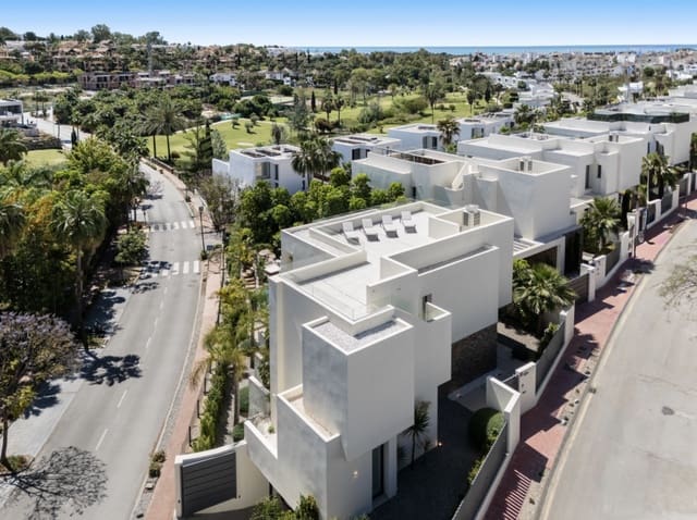 4 sovrum Villa till salu i Paraiso - Barronal, Estepona med pool garage - 2 495 000 € (Ref: 10168272)