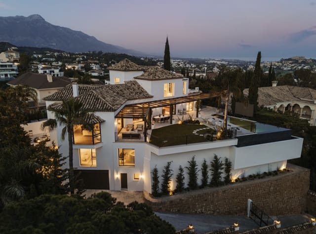 6 soverom Villa til salgs i La Quinta, Benahavís med svømmebasseng garasje - € 8 795 000 (Ref: 10168273)