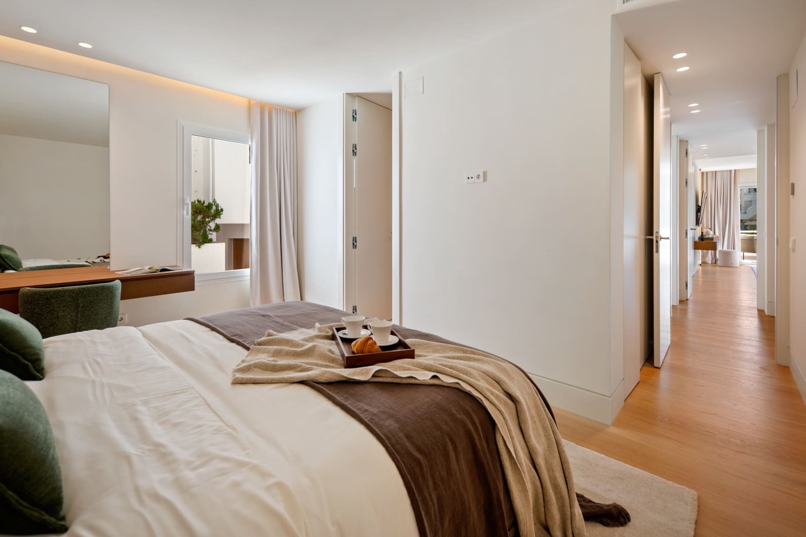 4 soverom Leilighet til salgs i Marbella med svømmebasseng garasje - € 2 475 000 (Ref: 10171069)
