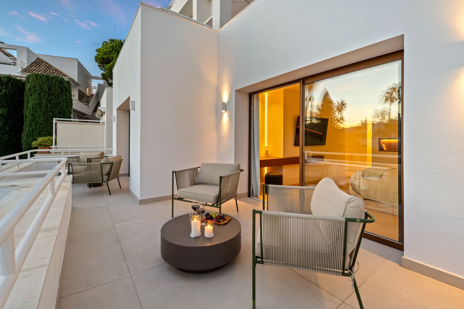 4 soverom Leilighet til salgs i Marbella med svømmebasseng garasje - € 2 475 000 (Ref: 10171069)