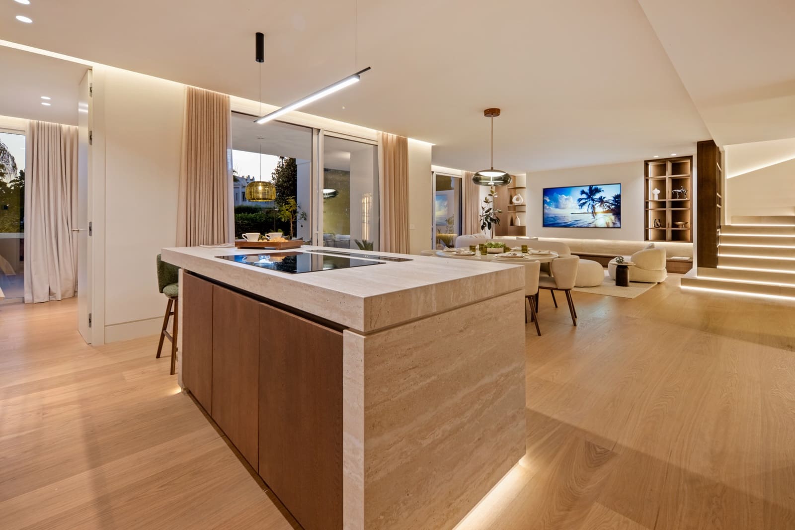 4 soverom Leilighet til salgs i Marbella med svømmebasseng garasje - € 2 475 000 (Ref: 10171069)