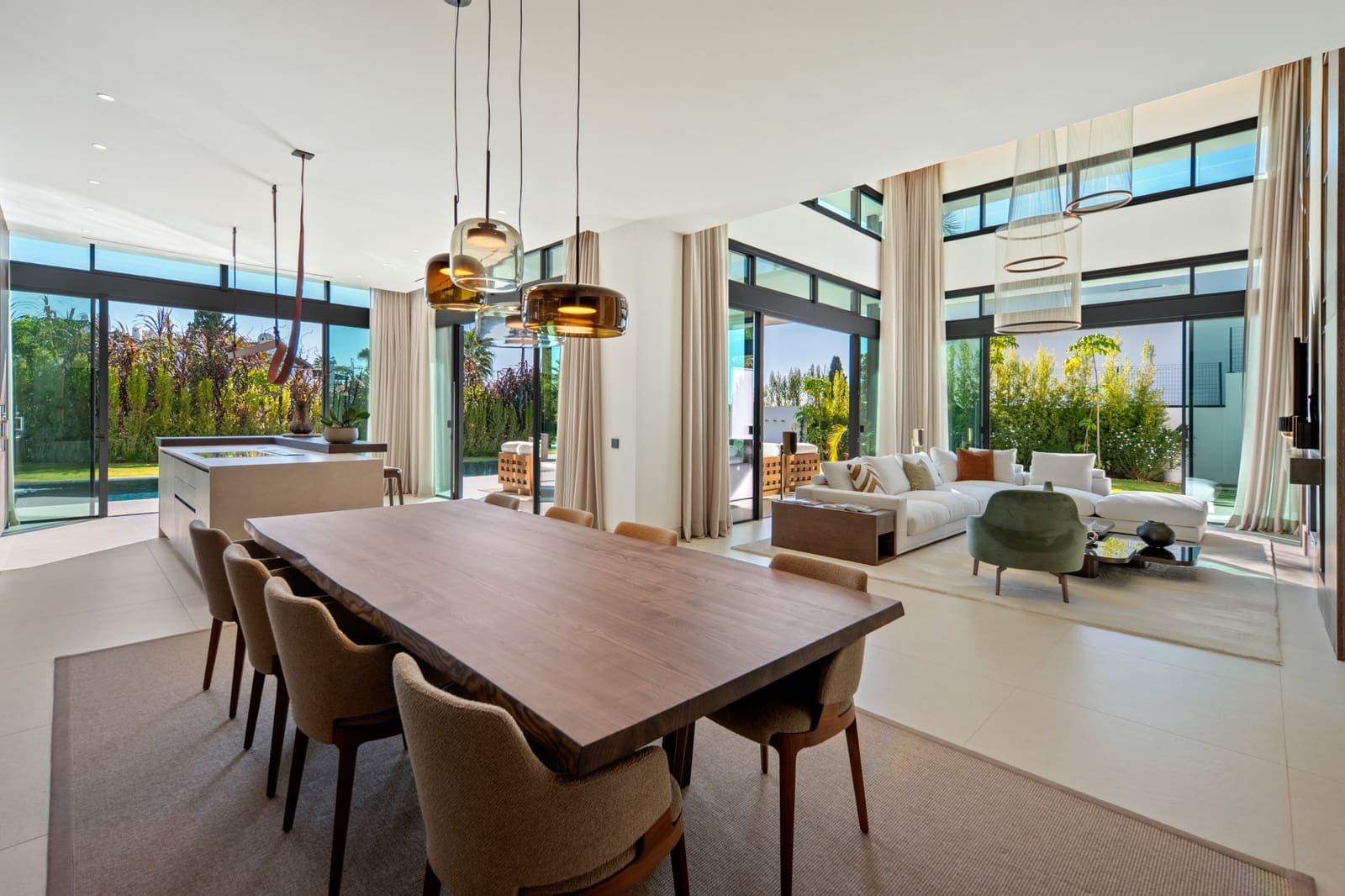 5 soveværelse Villa til salg i Golden Mile med swimmingpool garage - € 5.400.000 (Ref: 10173377)