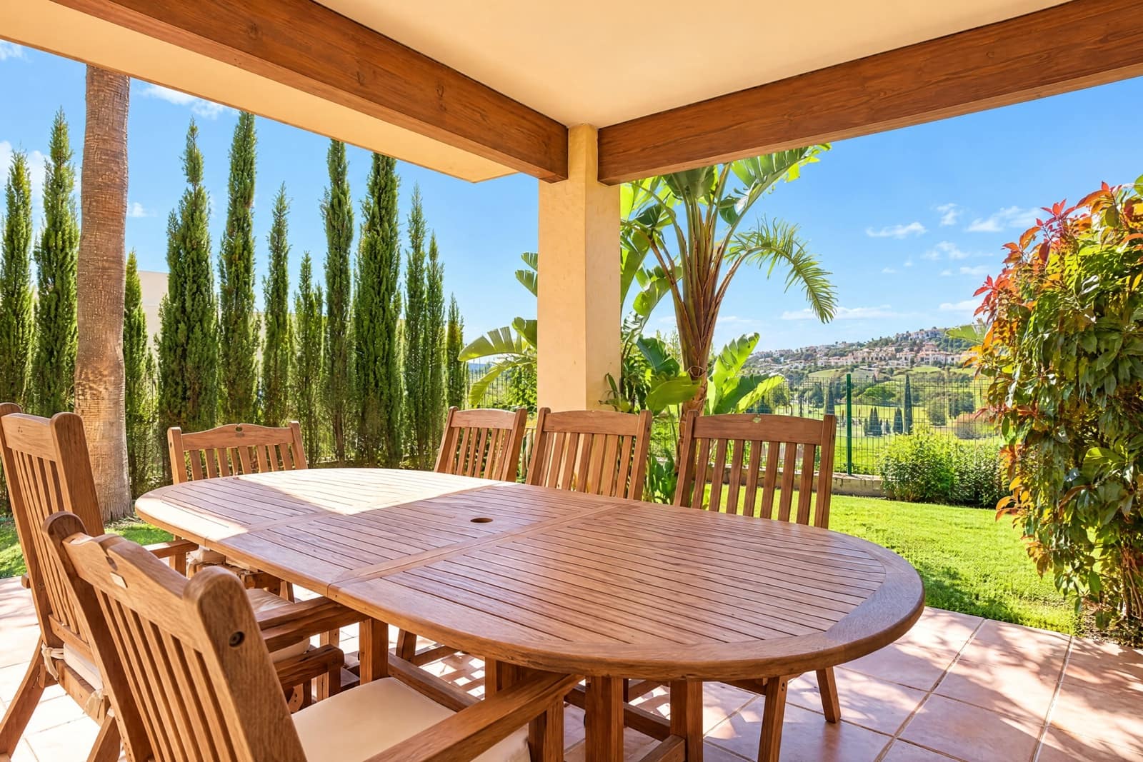 4 soveværelse Villa til salg i Benahavis med swimmingpool garage - € 1.375.000 (Ref: 10179892)