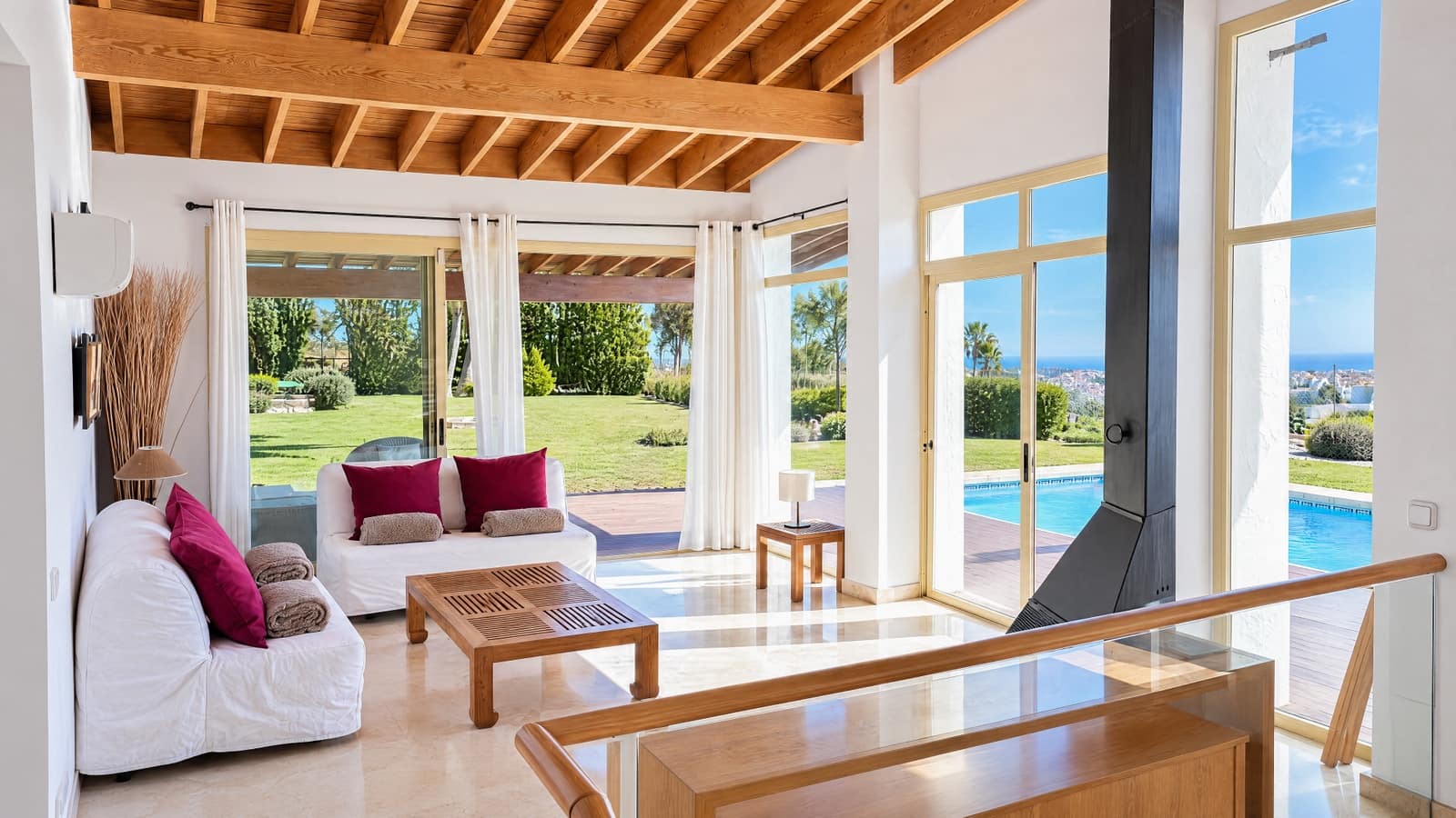 4 soveværelse Villa til salg i Benahavis med swimmingpool garage - € 1.375.000 (Ref: 10179892)
