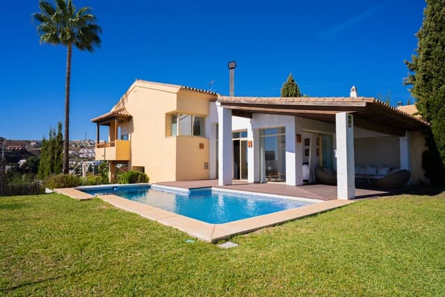 4 soveværelse Villa til salg i El Paraíso, Benahavís med swimmingpool garage - € 1.375.000 (Ref: 10179892)