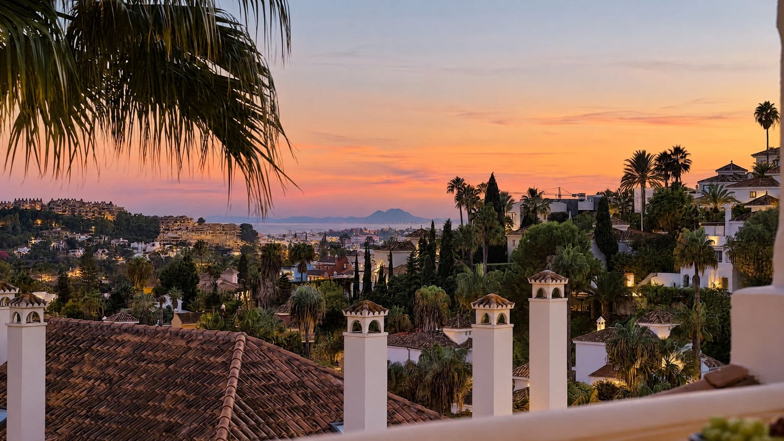 3 sovrum Takvåning till salu i Nueva Andalucia med pool garage - 1 649 500 € (Ref: 10179893)