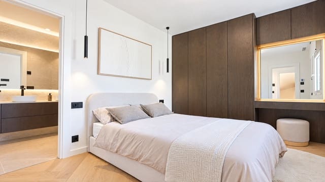 3 soveværelse Penthouse til salg i Los Naranjos, Marbella med swimmingpool garage - € 1.649.500 (Ref: 10179893)