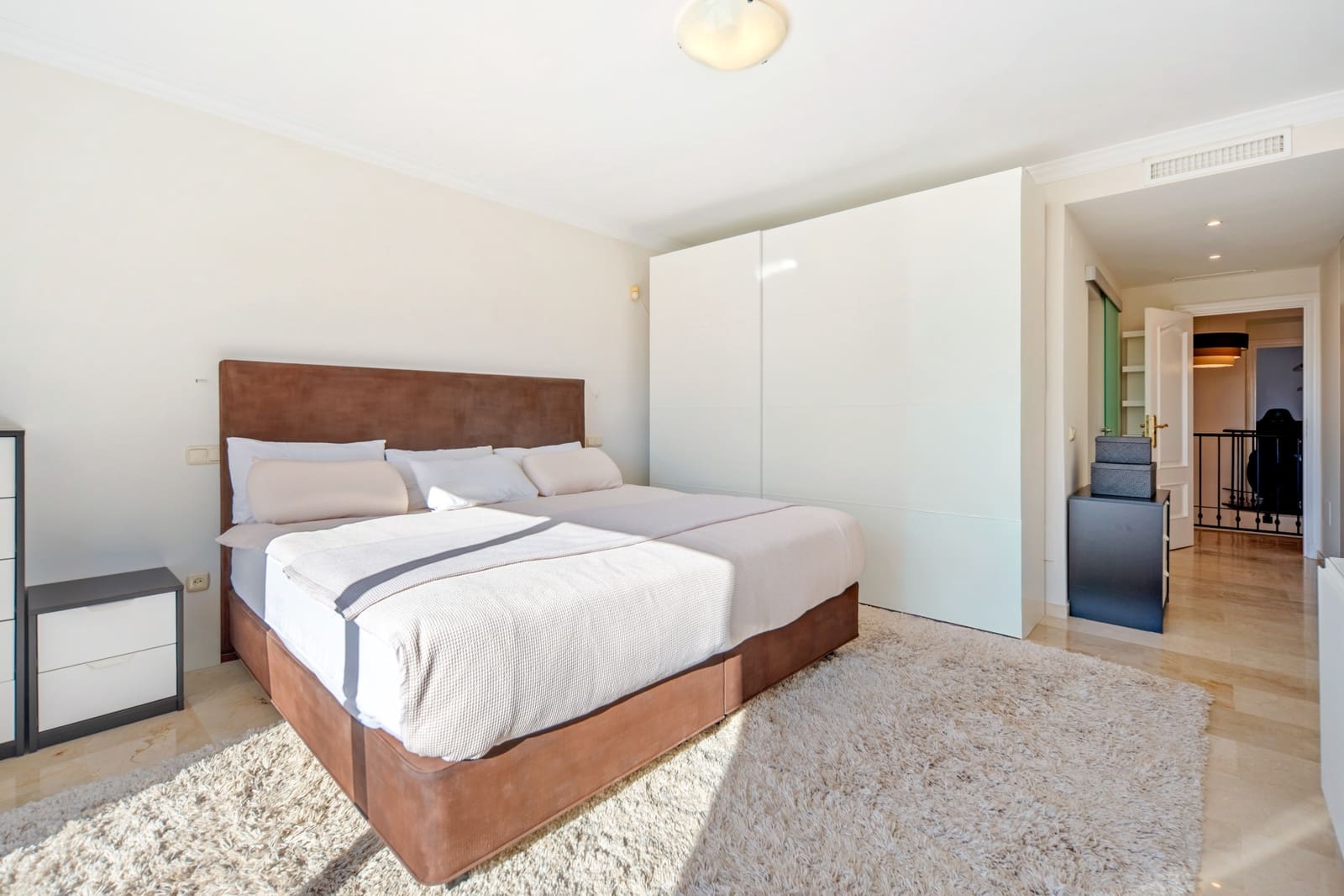 5 slaapkamer Huis te koop in Marbella met zwembad garage - € 1.995.000 (Ref: 10179894)