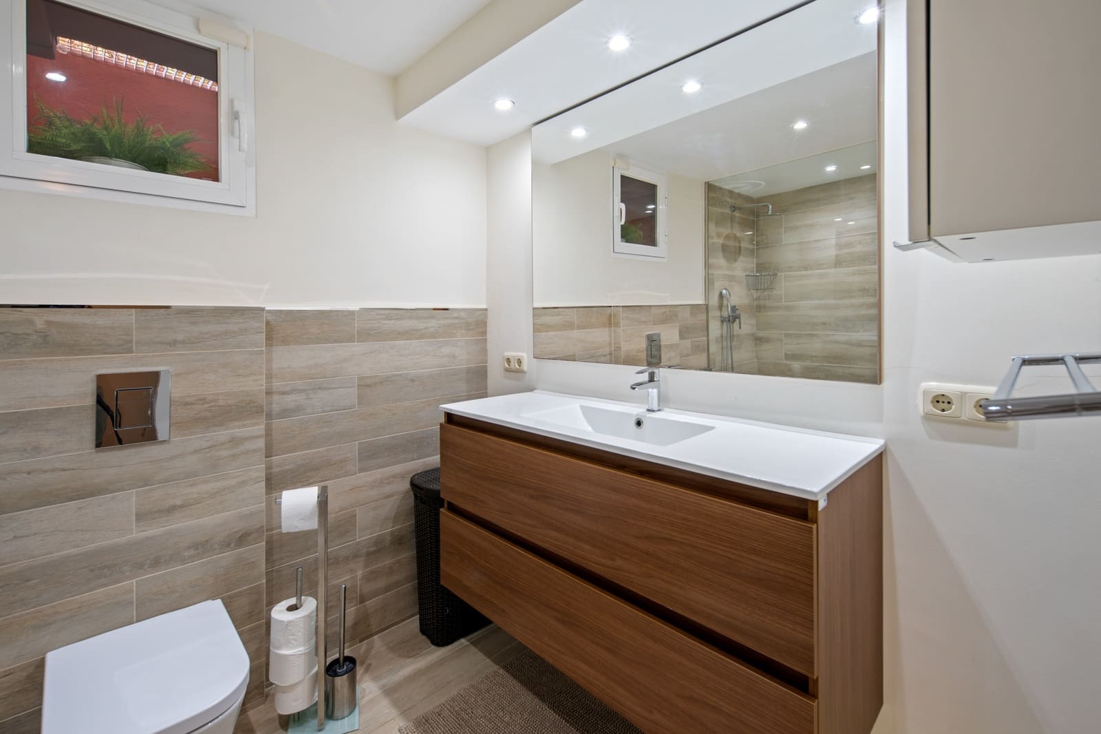 5 slaapkamer Huis te koop in Marbella met zwembad garage - € 1.995.000 (Ref: 10179894)