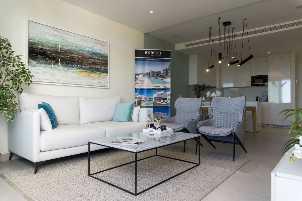 3 soveværelse Penthouse til salg i Estepona med swimmingpool garage - € 413.000 (Ref: 6904859)