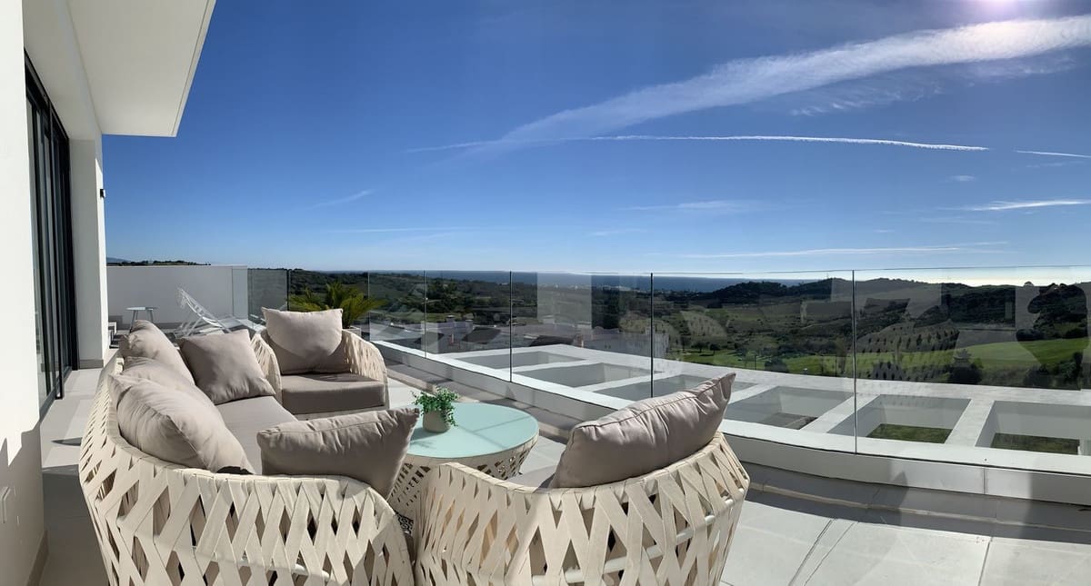3 soveværelse Penthouse til salg i Estepona med swimmingpool garage - € 413.000 (Ref: 6904859)