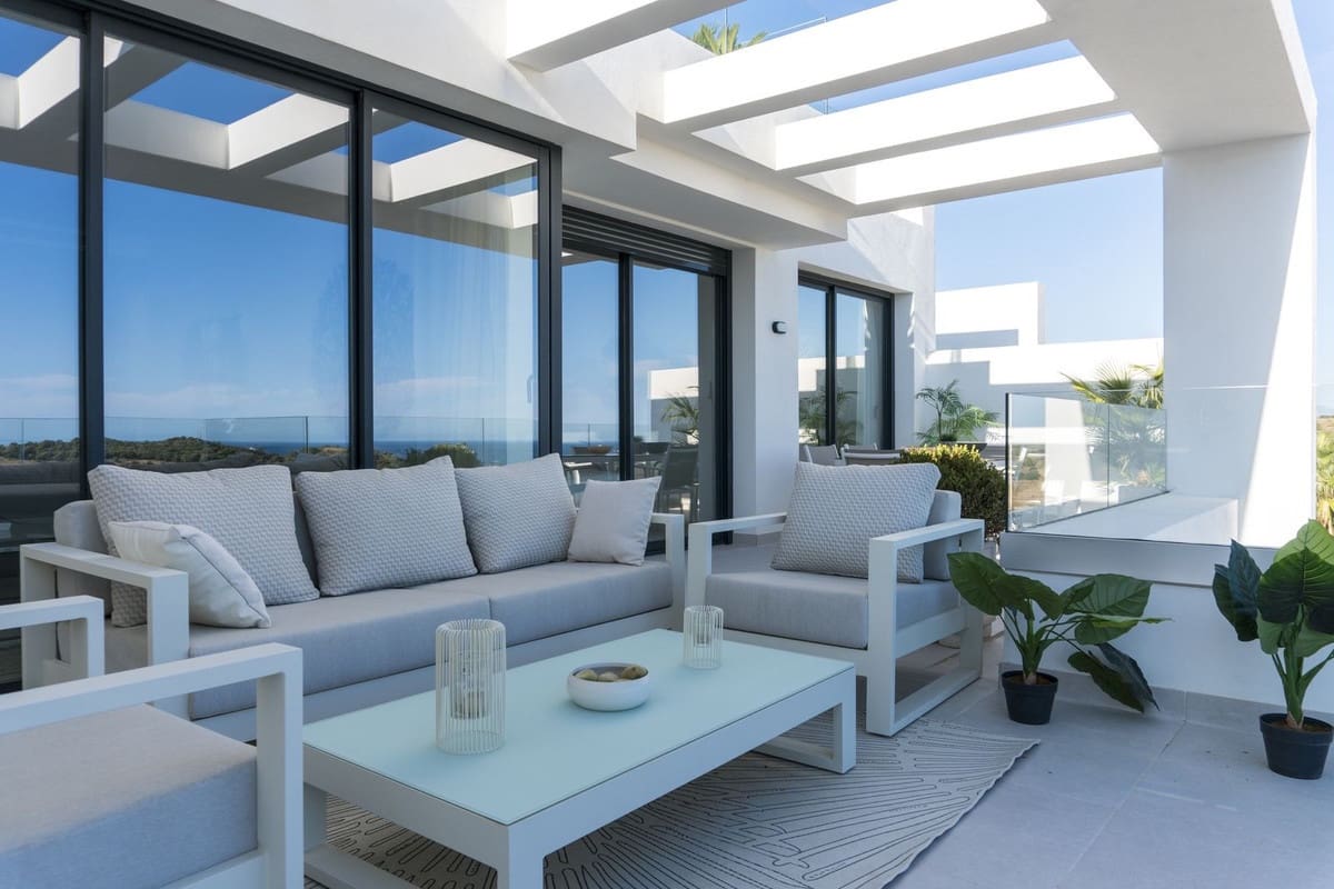 3 soveværelse Penthouse til salg i Estepona med swimmingpool garage - € 413.000 (Ref: 6904859)