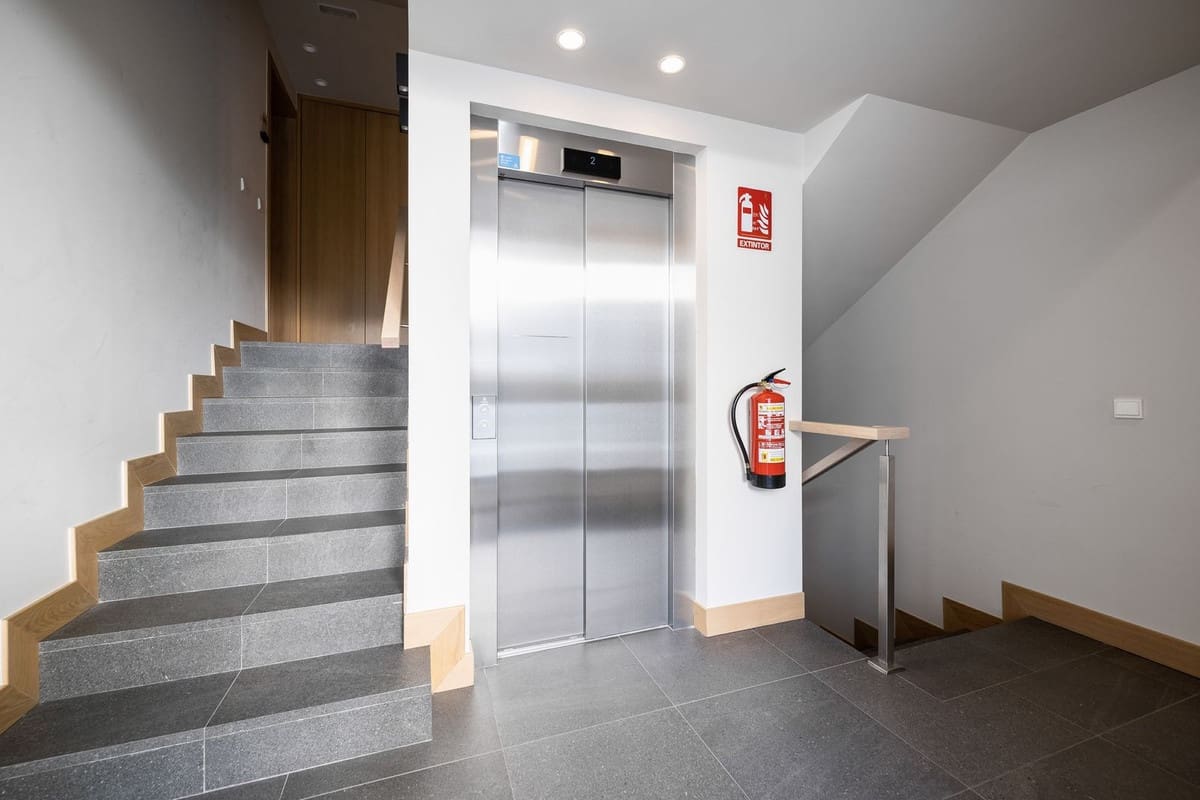 3 quarto Apartamento para venda em Marbella com piscina garagem - 879 000 € (Ref: 6904864)