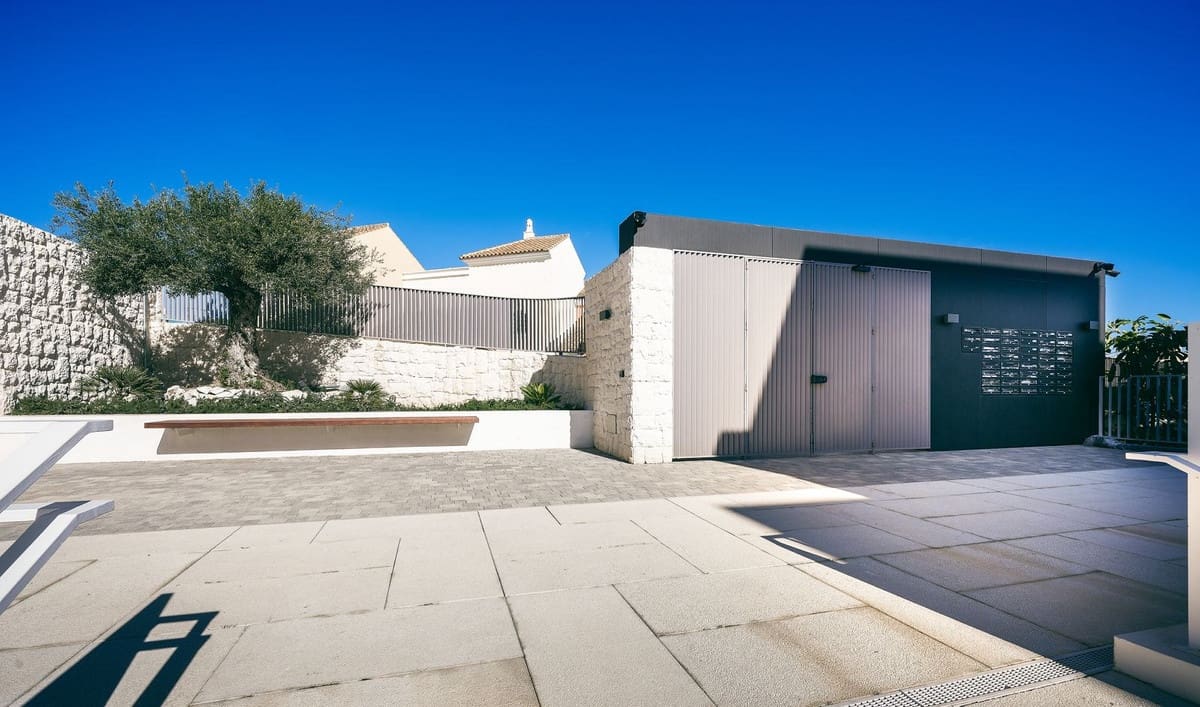 3 soveværelse Lejlighed til salg i Marbella med swimmingpool garage - € 879.000 (Ref: 6904864)