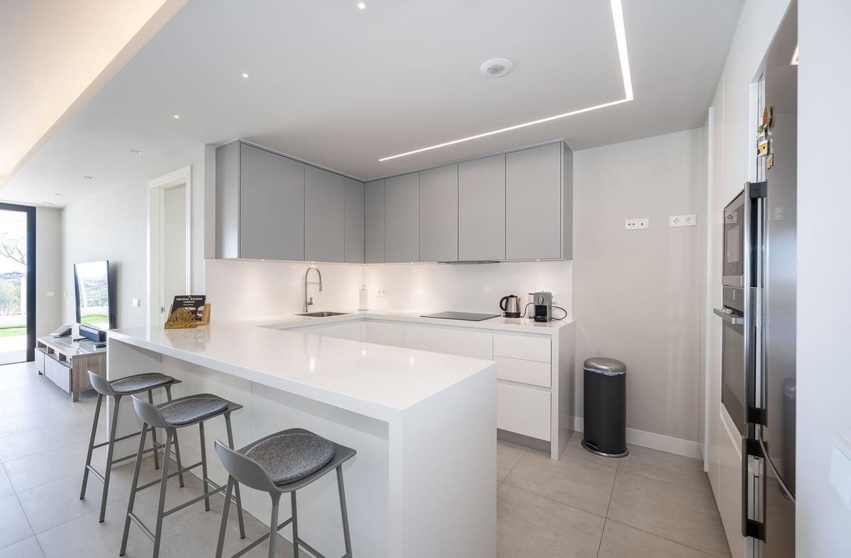 3 soveværelse Lejlighed til salg i Marbella med swimmingpool garage - € 879.000 (Ref: 6904864)