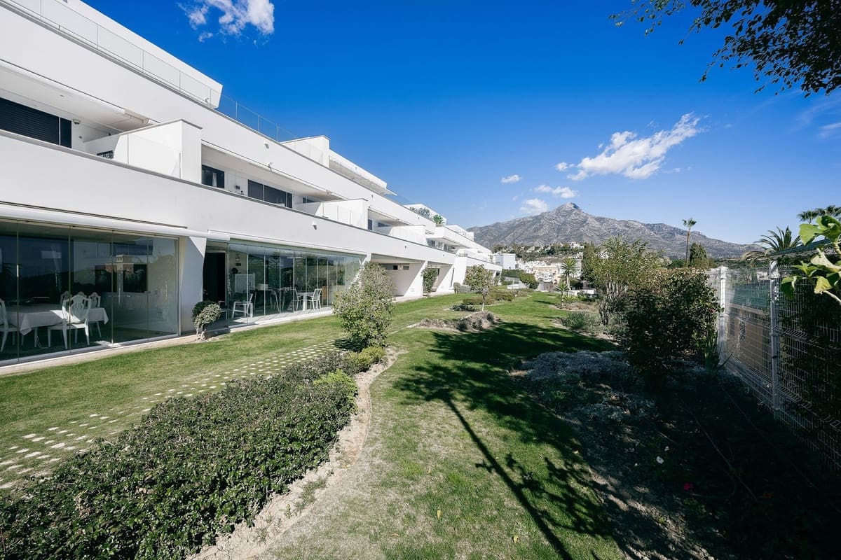 3 soveværelse Lejlighed til salg i Marbella med swimmingpool garage - € 879.000 (Ref: 6904864)