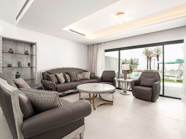 3 soverom Hus til salgs i New Golden Mile, Estepona med svømmebasseng - € 2 450 000 (Ref: 6942161)