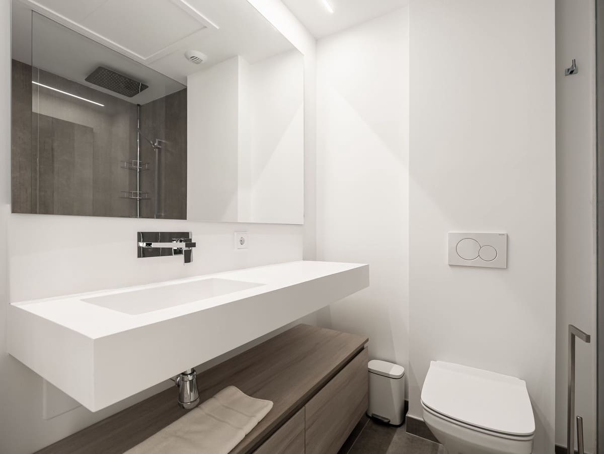 3 soveværelse Byhus til salg i New Golden Mile med swimmingpool - € 2.450.000 (Ref: 6942161)