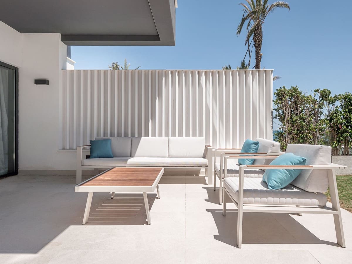 3 soveværelse Byhus til salg i New Golden Mile med swimmingpool - € 2.450.000 (Ref: 6942161)