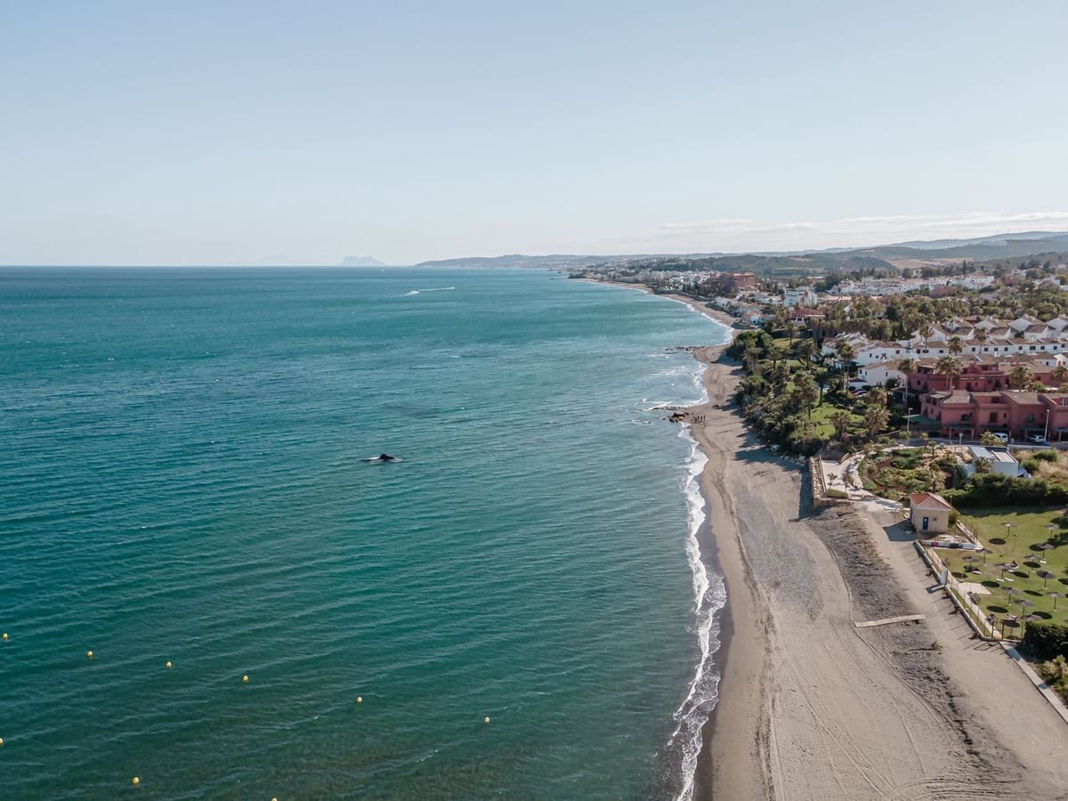 3 soveværelse Byhus til salg i Estepona med swimmingpool - € 2.450.000 (Ref: 6942161)