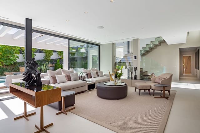 6 sypialnia Willa na sprzedaż w Nueva Andalucia, Marbella z basenem garażem - 3 895 000 € (Ref: 6942183)