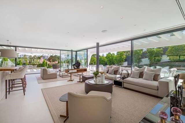 6 soveværelse Villa til salg i Nueva Andalucia, Marbella med swimmingpool garage - € 3.895.000 (Ref: 6942183)