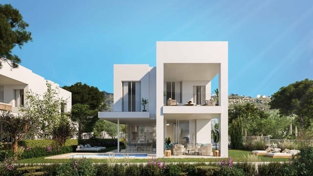 3 soverom Villa til salgs i Manilva med svømmebasseng garasje - € 650 000 (Ref: 6942192)