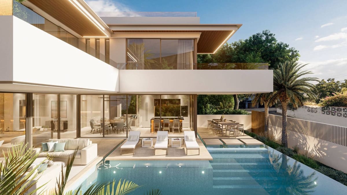 5 bedroom Villa for sale in Marbella with pool garage - € 3,100,000 (Ref: 6942202)