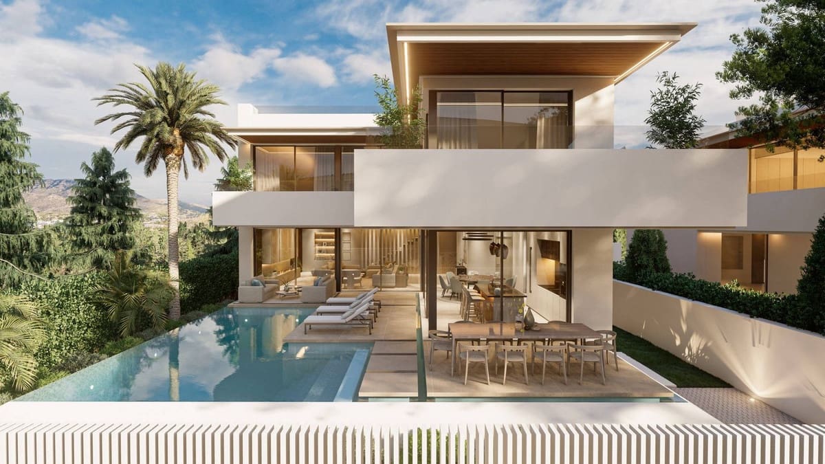 5 bedroom Villa for sale in Marbella with pool garage - € 3,100,000 (Ref: 6942202)