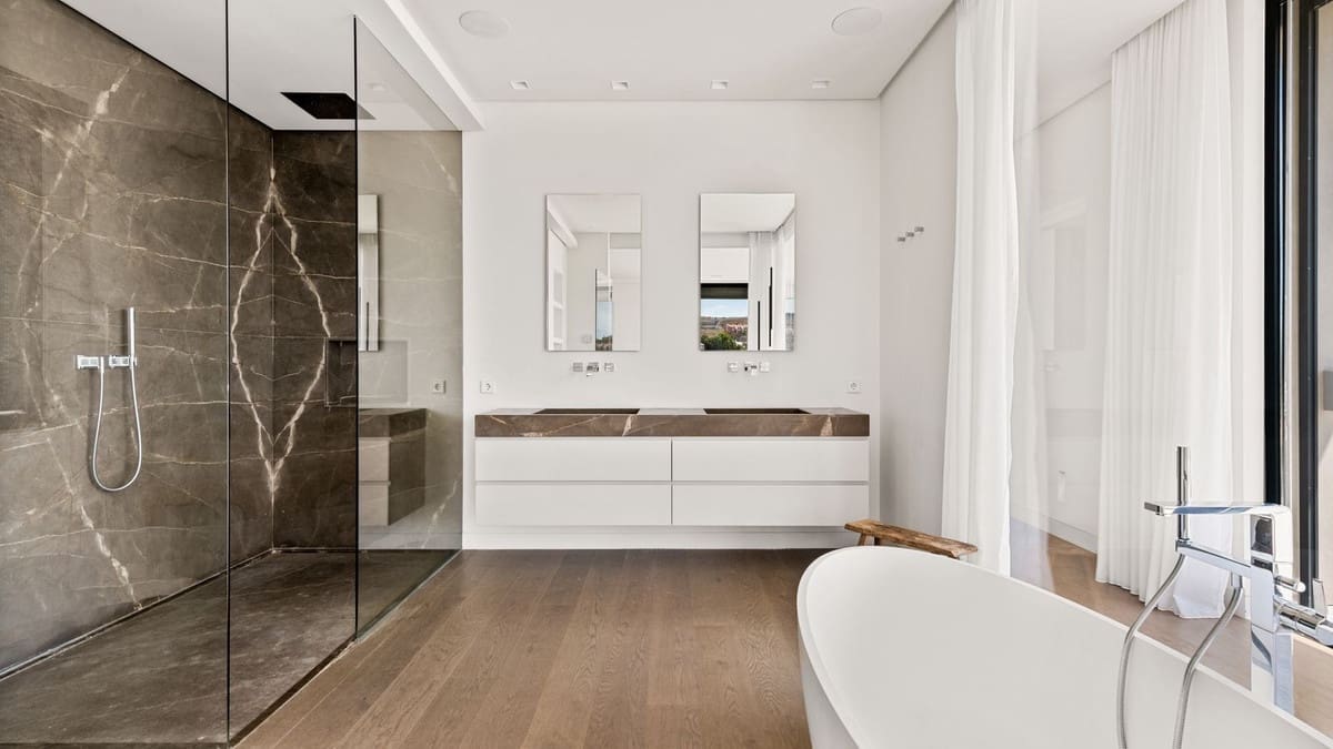 7 bedroom Villa for sale in Benahavis with pool garage - € 4,500,000 (Ref: 6942208)