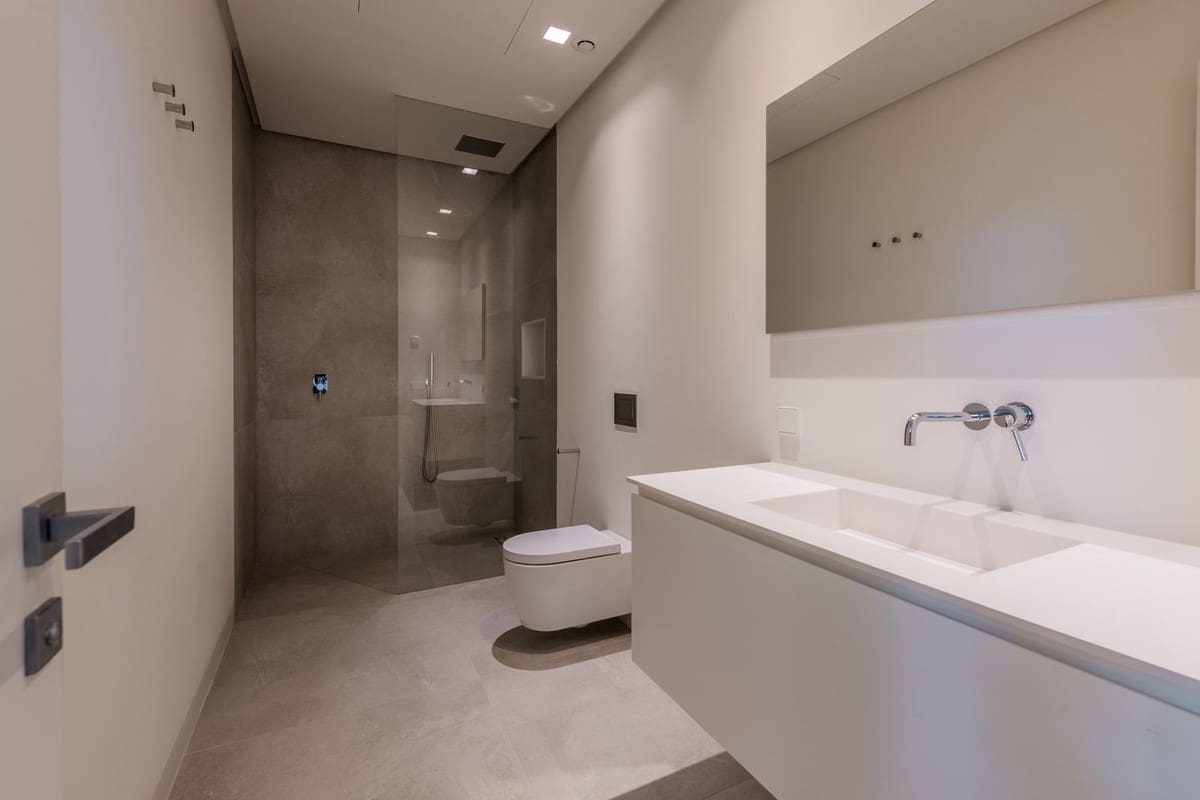 7 bedroom Villa for sale in Benahavis with pool garage - € 4,500,000 (Ref: 6942208)