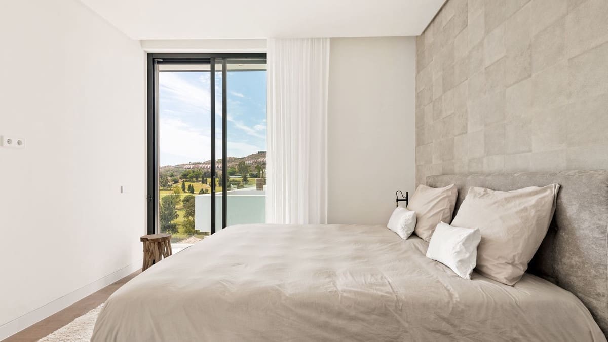 7 bedroom Villa for sale in Benahavis with pool garage - € 4,500,000 (Ref: 6942208)