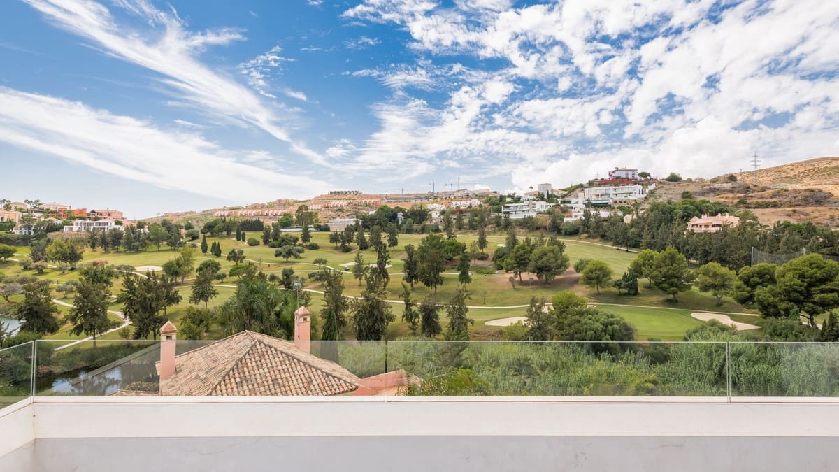 7 bedroom Villa for sale in Benahavis with pool garage - € 4,500,000 (Ref: 6942208)
